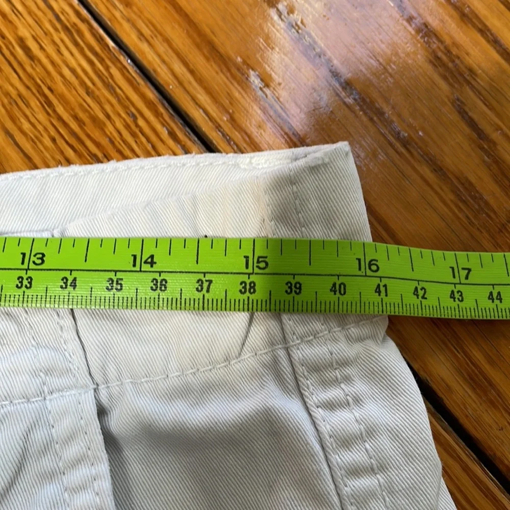 Arizona brand khaki shorts. Size 30.